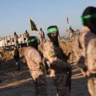 Gaza, stop Israele ad aiuti umanitari. Hamas accusa: &quot;Fame usata come arma&quot;