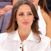 Uomini e Donne, muore il padre di Giorgia Angeloni: aveva 63 anni Uomini e Donne, muore il padre di Giorgia Angeloni: aveva 63 anni