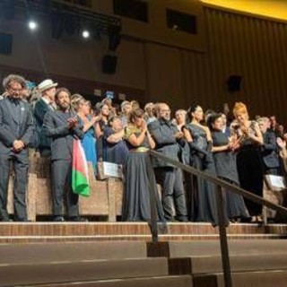 A Venezia applausi, lacrime e bandiere per il film sulla piccola Hind morta a Gaza
