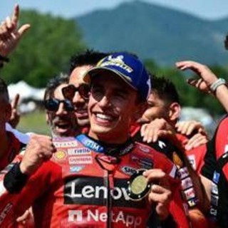 Marquez vince, il Mugello fischia. E Tardozzi si infuria - Video