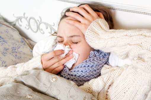 Influenza, 950 mila nuovi casi in Italia in una settimana. Iss “Vicini al picco” Influenza, 950 mila nuovi casi in Italia in una settimana. Iss “Vicini al picco”