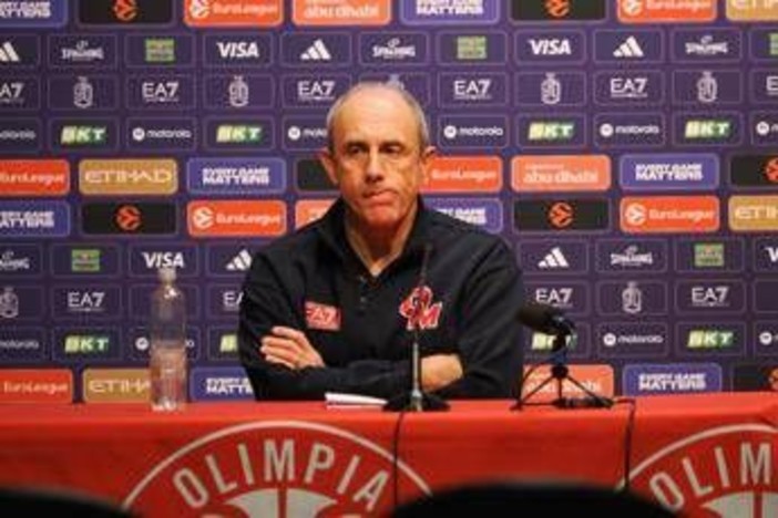 Olimpia Milano, coach Messina si dimette: Poeta nuovo allenatore Olimpia Milano, coach Messina si dimette: Poeta nuovo allenatore