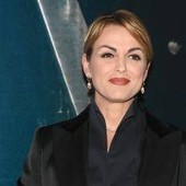 Francesca Pascale: "Il dolore per la morte di Berlusconi mi ha spinto a sposare Paola Turci" Francesca Pascale: "Il dolore per la morte di Berlusconi mi ha spinto a sposare Paola Turci"