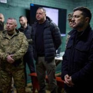Ucraina, Zelensky nel Donetsk: &quot;Faremo di tutto perché resti ucraino&quot;