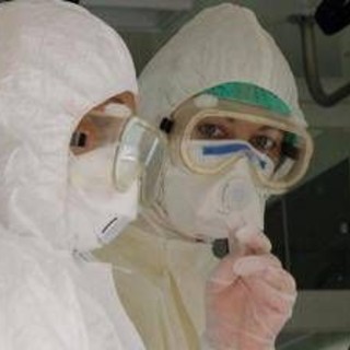 Mers colpisce ancora, alert Oms: 19 casi e 4 morti nel 2025 di cui 2 su viaggiatori rientrati in Francia