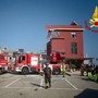 Paura a Messina, crolla edificio: vigili del fuoco cercano sei dispersi, una famiglia sotto le macerie Paura a Messina, crolla edificio: vigili del fuoco cercano sei dispersi, una famiglia sotto le macerie