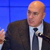 Flotilla, Crosetto agli attivisti: &quot;Militari italiani pronti a difendervi anche se vi siete offesi&quot;