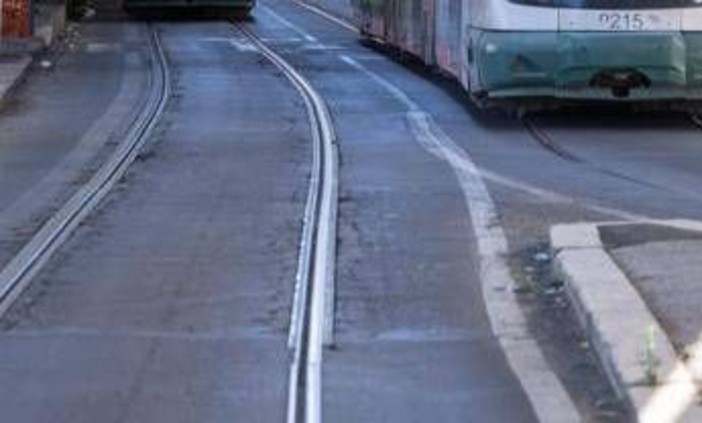 Roma, scontro fra tram sulla ferrovia Termini-Centocelle: al momento non risultano feriti