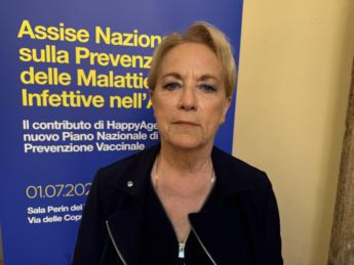 Vaccini, Foresi (Fnp Cisl): "Migliorano qualità di vita anziani e abbattono costi per Ssn"