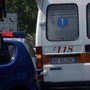 Scende dall'auto in panne sull'autostrada e viene travolto e ucciso