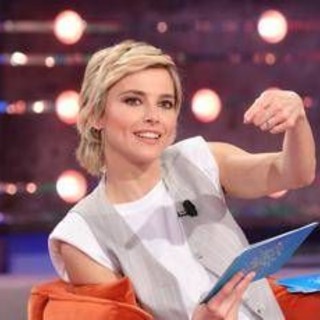 Da noi... a ruota libera, oggi domenica 4 gennaio: anticipazioni e ospiti