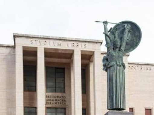 A 78 anni prende l'undicesima laurea, il super studente non si ferma