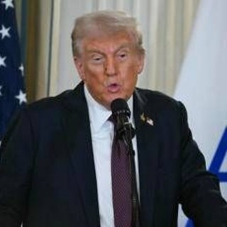 Trump, ultimatum a Hamas: "Accetti accordo per Gaza entro domenica o sarà l'inferno" Trump, ultimatum a Hamas: "Accetti accordo per Gaza entro domenica o sarà l'inferno"