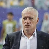 Mondiali, Deschamps torna in Francia: morta la madre del ct dei Bleus Mondiali, Deschamps torna in Francia: morta la madre del ct dei Bleus