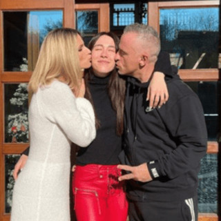Aurora Ramazzotti: &quot;Eros e Michelle? Non sono classici nonni, non ci sono per me come vorrei&quot;