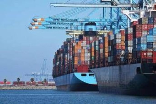 Dazi Usa, Trump: &quot;Niente tariffe su oro&quot;. Cnbc: &quot;Proroga di 90 giorni a tregua con Cina&quot;