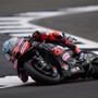 Bezzecchi trionfa nella MotoGp in Gran Bretagna, out Quartararo-Bagnaia