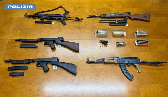 Traffico di armi, due arresti nel Milanese e sequestri Traffico di armi, due arresti nel Milanese e sequestri