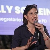 Pd, riunione con Schlein: il programma con M5S, Avs e centristi. Poi le primarie: "Pronti a vincerle" Pd, riunione con Schlein: il programma con M5S, Avs e centristi. Poi le primarie: "Pronti a vincerle"
