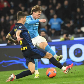 Il Napoli sbatte contro il muro del Parma, è 0-0 al “Maradona”