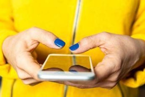 "Frasi contro la violenza sulle donne", sul web è caccia alla citazione perfetta "Frasi contro la violenza sulle donne", sul web è caccia alla citazione perfetta