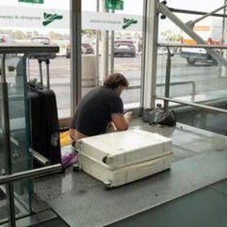 Etna, ancora cenere dal vulcano: stop ai voli all'aeroporto Catania