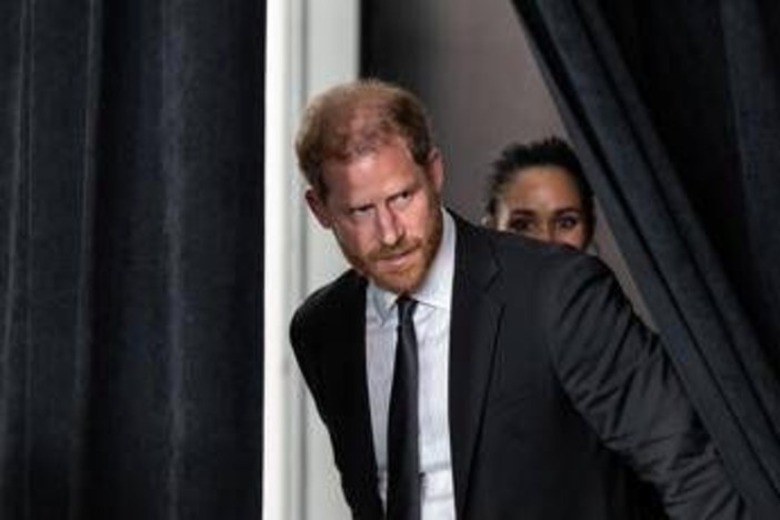 Harry e Meghan umiliati, 33mila firme contro il viaggio in Australia pagato dai contribuenti Harry e Meghan umiliati, 33mila firme contro il viaggio in Australia pagato dai contribuenti
