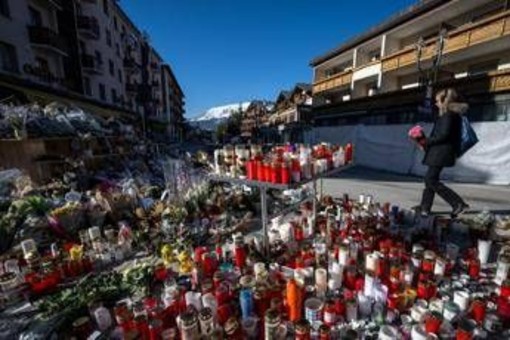 La procura di Roma apre un'inchiesta sulla strage di Crans Montana La procura di Roma apre un'inchiesta sulla strage di Crans Montana