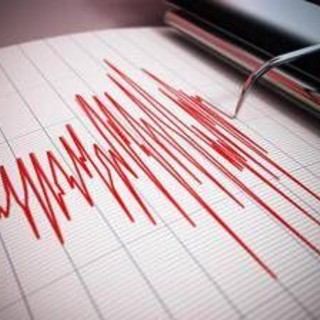 Terremoto Campi Flegrei, scossa 3.2 e sciame sismico in corso