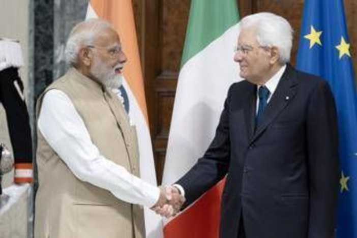 Mattarella incontra Modi: "Intensificare al massimo la nostra collaborazione" Mattarella incontra Modi: "Intensificare al massimo la nostra collaborazione"