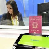 Poste, passaporti da record: superate 300mila richieste Poste, passaporti da record: superate 300mila richieste