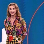 Ascolti tv, alla 'Notte dei serpenti' la prima serata: la 'Vita in Diretta' conquista il pomeriggio Ascolti tv, alla 'Notte dei serpenti' la prima serata: la 'Vita in Diretta' conquista il pomeriggio