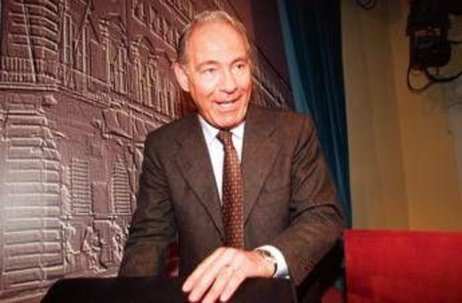 E' morto il generale Angioni, aveva 92 anni: guidò il contingente italiano in Libano nel 1982 E' morto il generale Angioni, aveva 92 anni: guidò il contingente italiano in Libano nel 1982