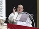 Papa Francesco, gesti a sorpresa e linguaggio colloquiale: quando Bergoglio ha spiazzato