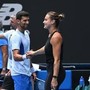 Wimbledon 2025, Djokovic e la risposta che 'gela' Sabalenka - Video