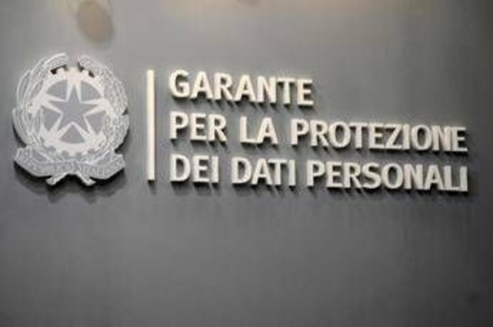 Garante: stop a Clothoff, l'app che spoglia le persone