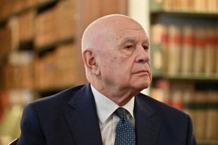 Nordio: "Scarcerazione Siher? Sorpreso dalla decisione, non invierò ispettori" Nordio: "Scarcerazione Siher? Sorpreso dalla decisione, non invierò ispettori"