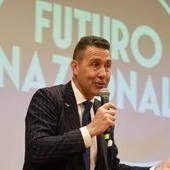 Elezioni, sondaggio Emg: è testa a testa tra coalizioni, cresce Vannacci Elezioni, sondaggio Emg: è testa a testa tra coalizioni, cresce Vannacci