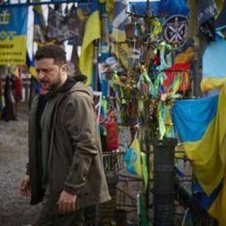 Ucraina, Zelensky insiste: &quot;Pressione su assassini Russia per fine guerra&quot;