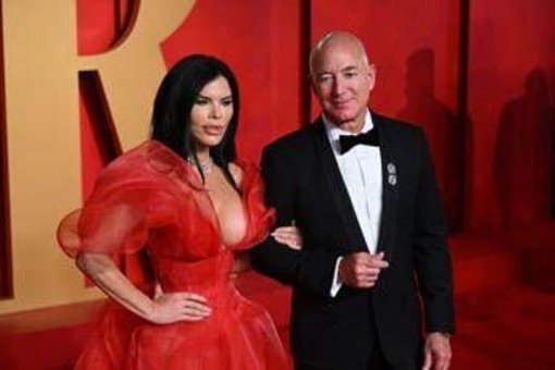 Bezos, dagli chef al 'wedding village': tutto pronto per le nozze da mille e una notte