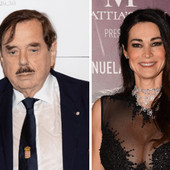 Manuela Arcuri ha ritrovato l'amore? Chi è il principe (di 82 anni) al suo fianco Manuela Arcuri ha ritrovato l'amore? Chi è il principe (di 82 anni) al suo fianco