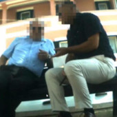Spionaggio, ex 007 arrestati rispondono a gip. Difensore: "Nessun segreto rivelato" Spionaggio, ex 007 arrestati rispondono a gip. Difensore: "Nessun segreto rivelato"