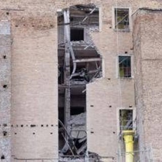 Primi indagati per il crollo della Torre dei Conti a Roma, sono tre architetti e un ingegnere Primi indagati per il crollo della Torre dei Conti a Roma, sono tre architetti e un ingegnere