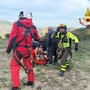 Trattore precipita in un burrone, due morti e un ferito nel Crotonese Trattore precipita in un burrone, due morti e un ferito nel Crotonese