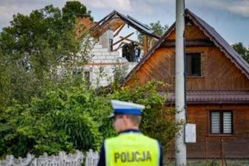 Droni russi sulla Polonia, Varsavia: &quot;Non è stato un incidente, Cremlino si prende gioco di Trump&quot;