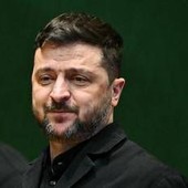 Ucraina, drone russo su deposito di Chernobyl. Zelensky a Londra vede Macron, Merz e Starmer Ucraina, drone russo su deposito di Chernobyl. Zelensky a Londra vede Macron, Merz e Starmer