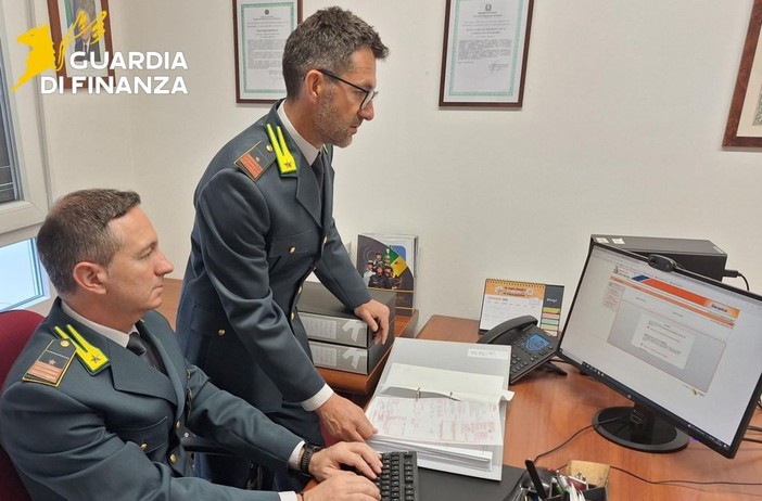 Scoperta frode fiscale a Udine per 1,8 milioni, 16 denunciati