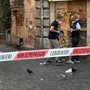 Roma, lite con spari in strada a Trastevere: ferito un 26enne Roma, lite con spari in strada a Trastevere: ferito un 26enne