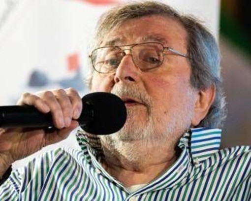 Guccini, Meloni: "Livoroso con me, ma continuo a cantare le sue canzoni. Lo ringrazio per averci regalato emozioni" Guccini, Meloni: "Livoroso con me, ma continuo a cantare le sue canzoni. Lo ringrazio per averci regalato emozioni"