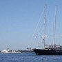 Bezos, le nozze e il nodo sicurezza: niente approdo a Venezia per il superyacht Koru